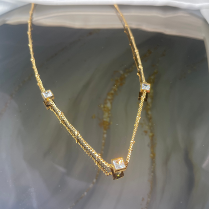 Daphne Necklace