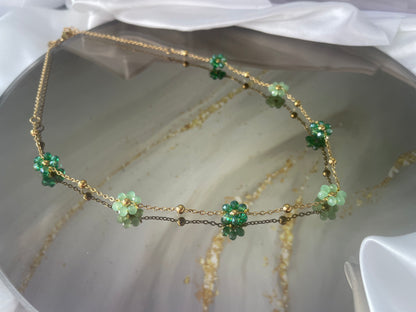 Flower Green Necklace
