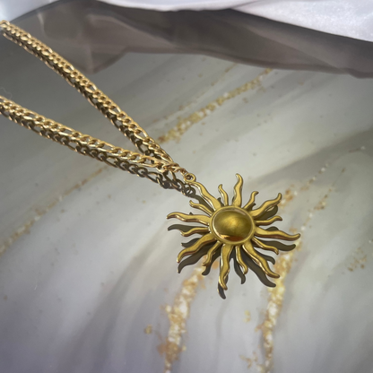 Sunny Necklace